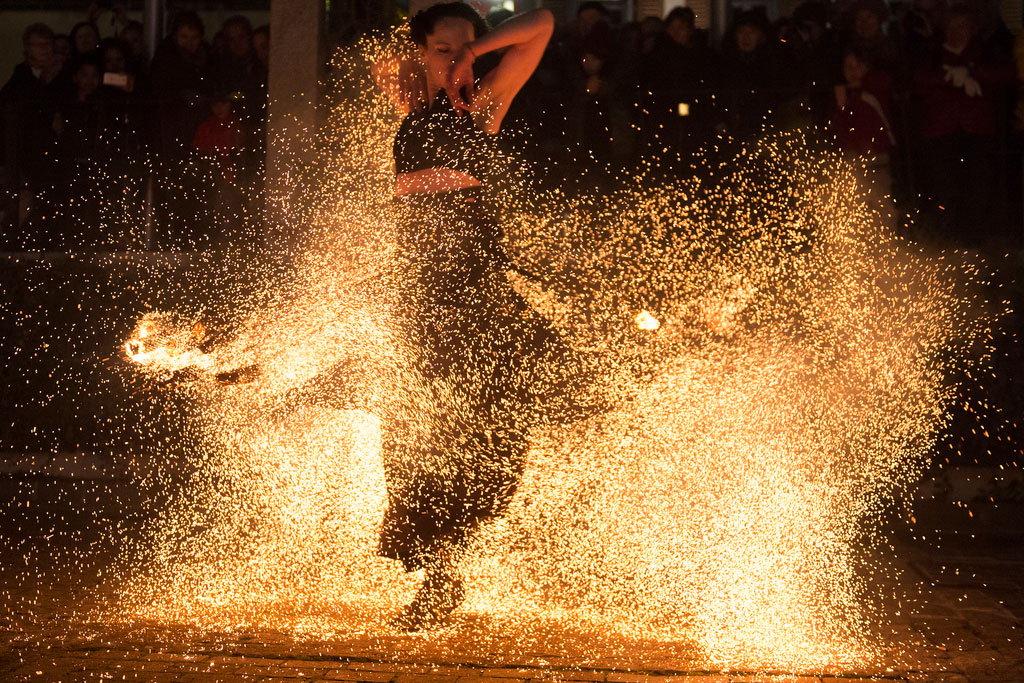 danseuse-etincelles-event-suisse